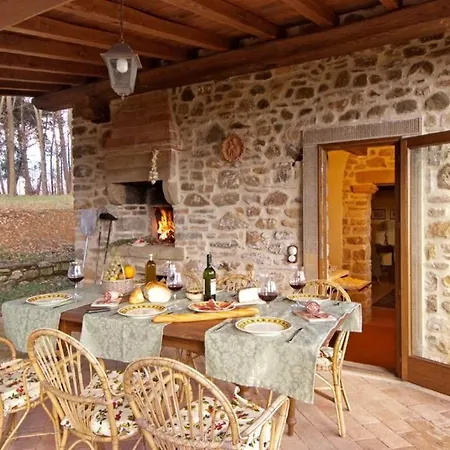 Liz Tuscany, Private Pool, Hot Tub, Fenced, Pets Allowed Villa *