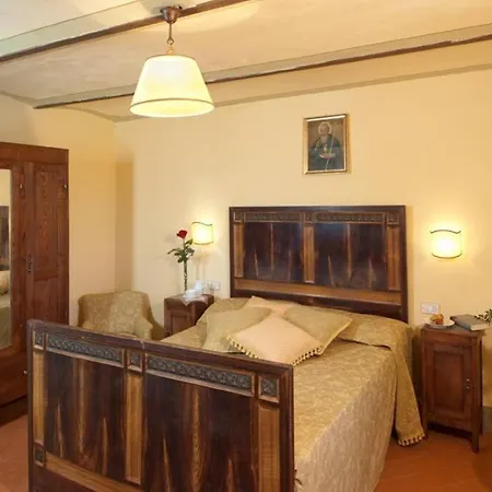 Villa Liz Tuscany, Private Pool, Hot Tub, Fenced, Pets Allowed